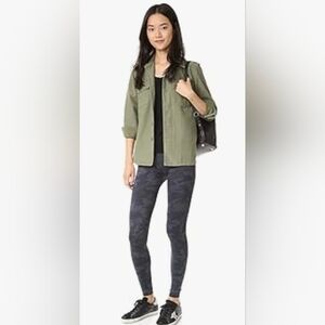 NWOT Spanx Look At Me Now Seamless Leggings